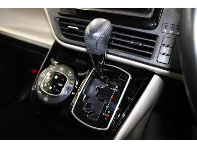ノア Ｓｉ　ダブルバイビーＩＩ　後期型　禁煙車　モデリスタフルエアロ　後席モニター　カロッツェリアナビ　バックカメラ　フルセグ　メーカーＯＰハーフレザーシート　両側電動　クルーズコントロール　セーフティセンス　クリアランスソナー（70枚目）