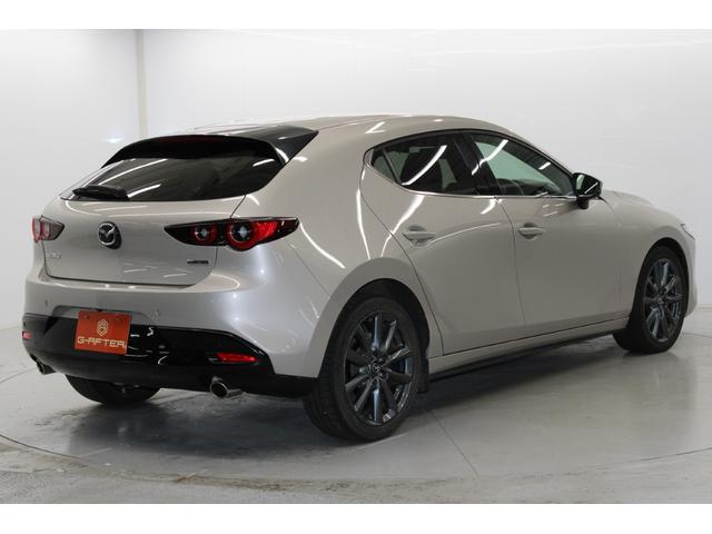 ＭＡＺＤＡ３ファストバック ２０Ｓバーガンディ　セレクション　１オーナー／６速ＭＴ／アラウンドビューモニター／ブラインドスポットモニター／ＢＯＳＥサウンド／シートヒーター／レーダークルーズコントロール／衝突軽減ブレーキ／オートブレーキホールド／ＥＴＣ／（6枚目）