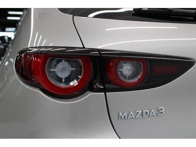 ＭＡＺＤＡ３ファストバック ２０Ｓバーガンディ　セレクション　１オーナー／６速ＭＴ／アラウンドビューモニター／ブラインドスポットモニター／ＢＯＳＥサウンド／シートヒーター／レーダークルーズコントロール／衝突軽減ブレーキ／オートブレーキホールド／ＥＴＣ／（17枚目）
