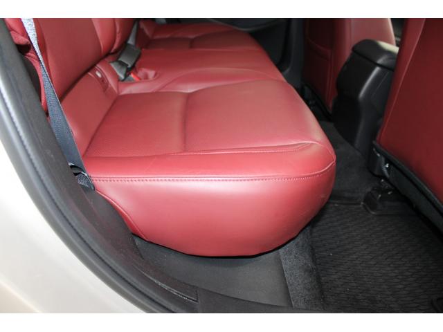 ＭＡＺＤＡ３ファストバック ２０Ｓバーガンディ　セレクション　１オーナー／６速ＭＴ／アラウンドビューモニター／ブラインドスポットモニター／ＢＯＳＥサウンド／シートヒーター／レーダークルーズコントロール／衝突軽減ブレーキ／オートブレーキホールド／ＥＴＣ／（33枚目）