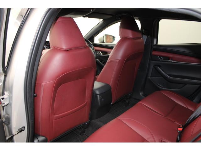 ＭＡＺＤＡ３ファストバック ２０Ｓバーガンディ　セレクション　１オーナー／６速ＭＴ／アラウンドビューモニター／ブラインドスポットモニター／ＢＯＳＥサウンド／シートヒーター／レーダークルーズコントロール／衝突軽減ブレーキ／オートブレーキホールド／ＥＴＣ／（41枚目）
