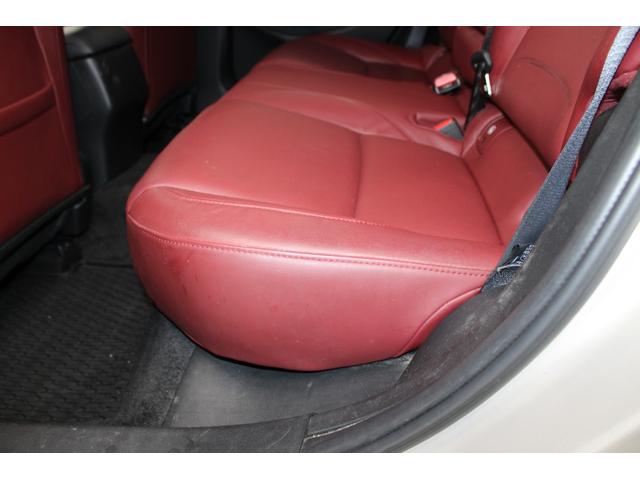 ＭＡＺＤＡ３ファストバック ２０Ｓバーガンディ　セレクション　１オーナー／６速ＭＴ／アラウンドビューモニター／ブラインドスポットモニター／ＢＯＳＥサウンド／シートヒーター／レーダークルーズコントロール／衝突軽減ブレーキ／オートブレーキホールド／ＥＴＣ／（43枚目）