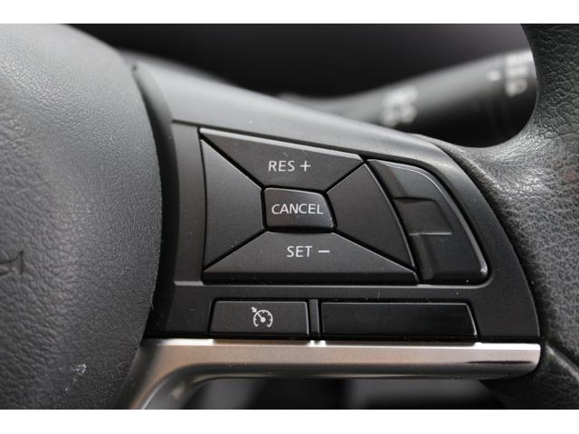 セレナ Ｘ　禁煙車　カロッツェリアナビ　フルセグ　クルーズコントロール　両側スライドドア　エマージェンシーブレーキ　ＥＴＣ　アイドリングストップ　Ｂｌｕｅｔｏｏｔｈ接続　オートエアコン　スマートエントリーシステム（5枚目）