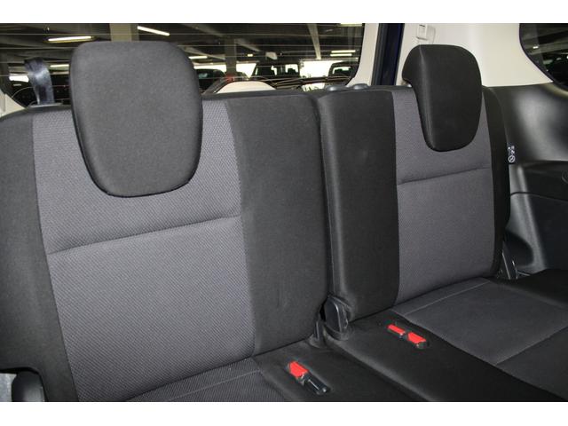 セレナ Ｘ　禁煙車　カロッツェリアナビ　フルセグ　クルーズコントロール　両側スライドドア　エマージェンシーブレーキ　ＥＴＣ　アイドリングストップ　Ｂｌｕｅｔｏｏｔｈ接続　オートエアコン　スマートエントリーシステム（17枚目）