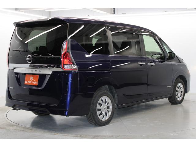 セレナ Ｘ　禁煙車　カロッツェリアナビ　フルセグ　クルーズコントロール　両側スライドドア　エマージェンシーブレーキ　ＥＴＣ　アイドリングストップ　Ｂｌｕｅｔｏｏｔｈ接続　オートエアコン　スマートエントリーシステム（21枚目）