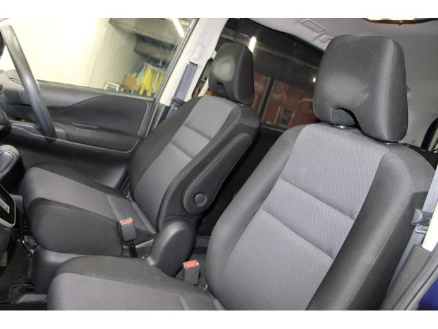 セレナ Ｘ　禁煙車　カロッツェリアナビ　フルセグ　クルーズコントロール　両側スライドドア　エマージェンシーブレーキ　ＥＴＣ　アイドリングストップ　Ｂｌｕｅｔｏｏｔｈ接続　オートエアコン　スマートエントリーシステム（46枚目）