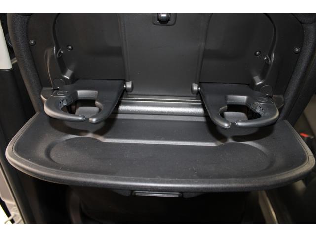 セレナ Ｘ　禁煙車　カロッツェリアナビ　フルセグ　クルーズコントロール　両側スライドドア　エマージェンシーブレーキ　ＥＴＣ　アイドリングストップ　Ｂｌｕｅｔｏｏｔｈ接続　オートエアコン　スマートエントリーシステム（47枚目）