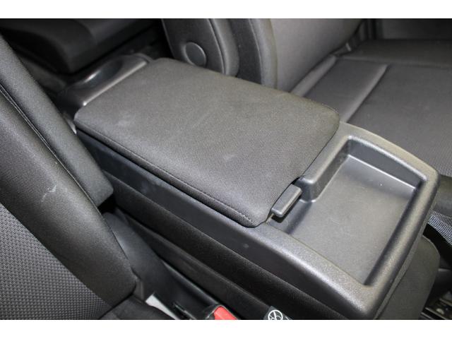 セレナ Ｘ　禁煙車　カロッツェリアナビ　フルセグ　クルーズコントロール　両側スライドドア　エマージェンシーブレーキ　ＥＴＣ　アイドリングストップ　Ｂｌｕｅｔｏｏｔｈ接続　オートエアコン　スマートエントリーシステム（65枚目）