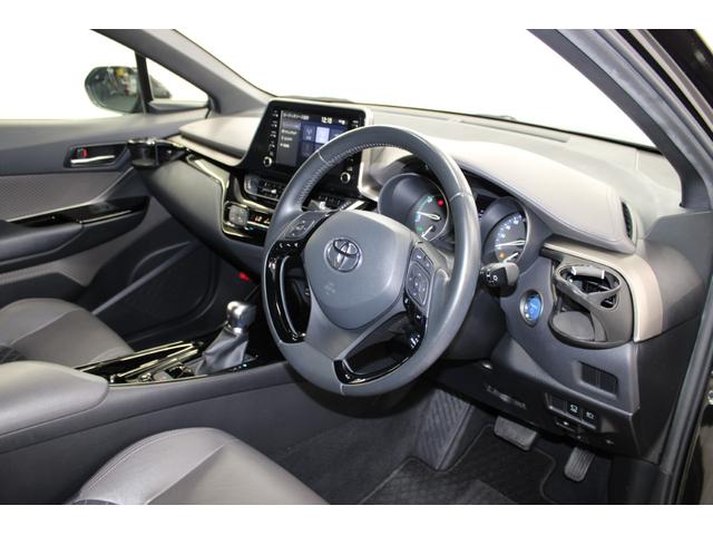 Ｃ－ＨＲ Ｇ　純正オーディオ／全周囲カメラ／クリアランスソナー／衝突軽減ブレーキ／レーダークルーズ／シートヒーター／オートハイビーム／ＬＥＤ／ＥＴＣ（25枚目）