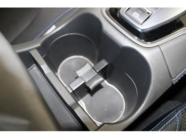 レヴォーグ ＧＴ－Ｈ　純正ナビ／地デジ／Ｂカメラ／衝突軽減／レーダークルーズ／電動Ｒドア／パワーシート／ＬＥＤ／（13枚目）
