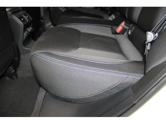 レヴォーグ ＧＴ－Ｈ　純正ナビ／地デジ／Ｂカメラ／衝突軽減／レーダークルーズ／電動Ｒドア／パワーシート／ＬＥＤ／（72枚目）