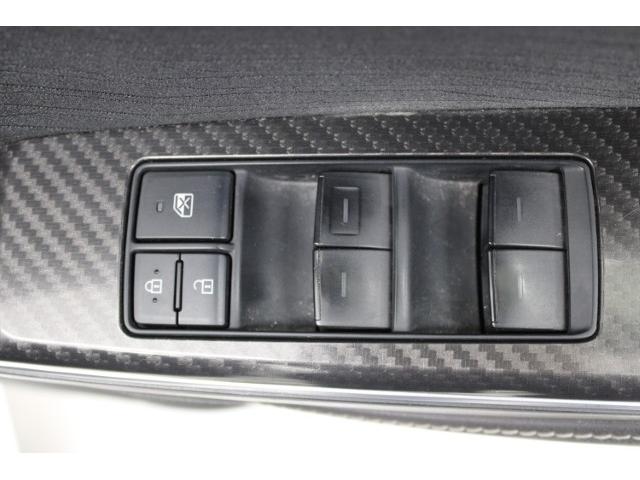 クラウンハイブリッド ＲＳ　純正ナビ／地デジ／レーダークルーズ／バックカメラ／衝突軽減ブレーキ／スマートエントリーシステム／シートヒーター／ＬＥＤ／Ｂｌｕｅｔｏｏｔｈ（44枚目）