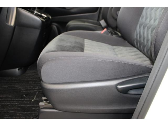 ヴェルファイア 2.5Z ALPINEナビ/バックモニター/レーダークルーズコントロール/片側電動スライドドア/ETC/フルセグTV/衝突軽減ブレーキ/オートマチックハイビーム/オートブレーキホールド/LEDヘッドライト/(44枚目)