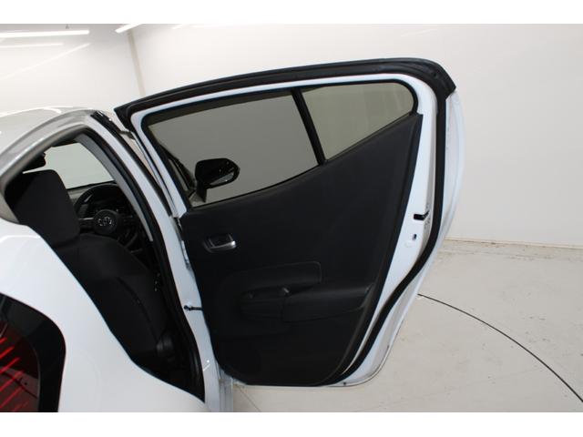 アクア Z 禁煙車 純正10.5インチナビ ビルトインETC2.0 アラウンドビューモニター アダプティブクルーズコントロール ヘッドアップディスプレイ トヨタセーフティセンス ブラインドスポットモニター LED(33枚目)