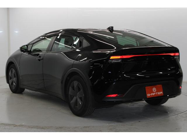 プリウス U 現行 禁煙車 純正8インチディスプレイオーディオ ビルトインETC2.0 トヨタセーフティセンス ブラインドスポットモニター アラウンドビューモニター シートヒーター アダプティブクルーズコントロール(8枚目)