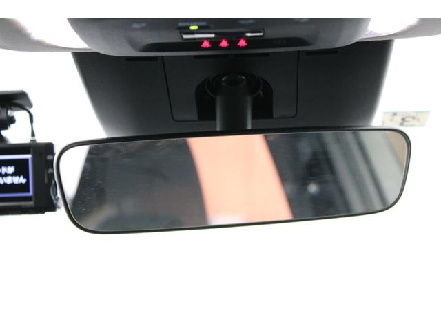 プリウス U 現行 禁煙車 純正8インチディスプレイオーディオ ビルトインETC2.0 トヨタセーフティセンス ブラインドスポットモニター アラウンドビューモニター シートヒーター アダプティブクルーズコントロール(44枚目)