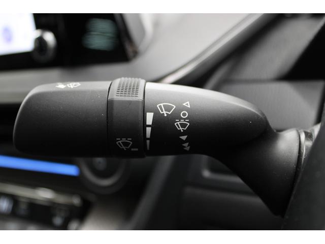 プリウス U 現行 禁煙車 純正8インチディスプレイオーディオ ビルトインETC2.0 トヨタセーフティセンス ブラインドスポットモニター アラウンドビューモニター シートヒーター アダプティブクルーズコントロール(56枚目)