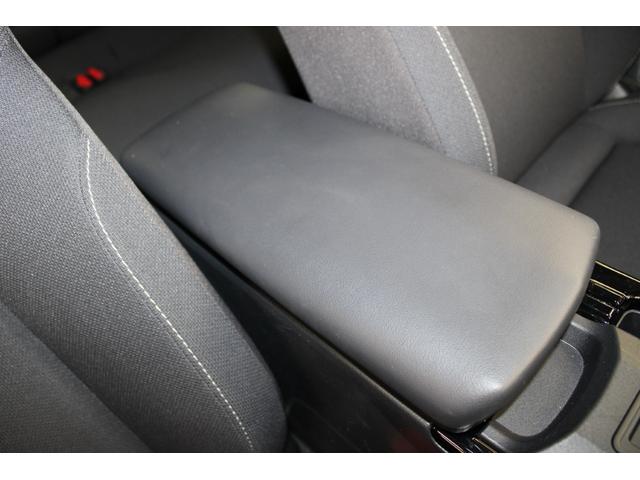 プリウス U 現行 禁煙車 純正8インチディスプレイオーディオ ビルトインETC2.0 トヨタセーフティセンス ブラインドスポットモニター アラウンドビューモニター シートヒーター アダプティブクルーズコントロール(65枚目)