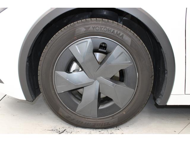 プリウス U 現行 禁煙車 純正8インチディスプレイオーディオ ビルトインETC2.0 トヨタセーフティセンス ブラインドスポットモニター アラウンドビューモニター ステアリングヒーター アダプティブクルコン(18枚目)