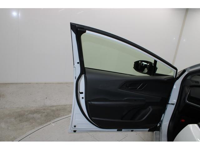 プリウス U 現行 禁煙車 純正8インチディスプレイオーディオ ビルトインETC2.0 トヨタセーフティセンス ブラインドスポットモニター アラウンドビューモニター ステアリングヒーター アダプティブクルコン(20枚目)