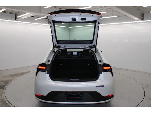 プリウス U 現行 禁煙車 純正8インチディスプレイオーディオ ビルトインETC2.0 トヨタセーフティセンス ブラインドスポットモニター アラウンドビューモニター ステアリングヒーター アダプティブクルコン(26枚目)