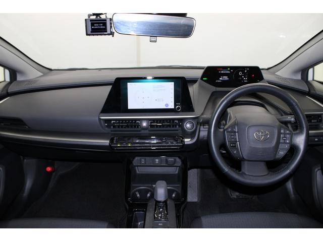 プリウス U 現行 禁煙車 純正8インチディスプレイオーディオ ビルトインETC2.0 トヨタセーフティセンス ブラインドスポットモニター アラウンドビューモニター ステアリングヒーター アダプティブクルコン(39枚目)