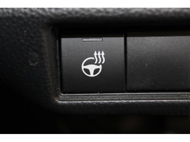 プリウス U 現行 禁煙車 純正8インチディスプレイオーディオ ビルトインETC2.0 トヨタセーフティセンス ブラインドスポットモニター アラウンドビューモニター ステアリングヒーター アダプティブクルコン(49枚目)