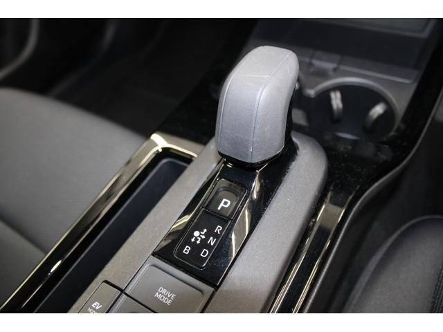 プリウス U 現行 禁煙車 純正8インチディスプレイオーディオ ビルトインETC2.0 トヨタセーフティセンス ブラインドスポットモニター アラウンドビューモニター ステアリングヒーター アダプティブクルコン(64枚目)