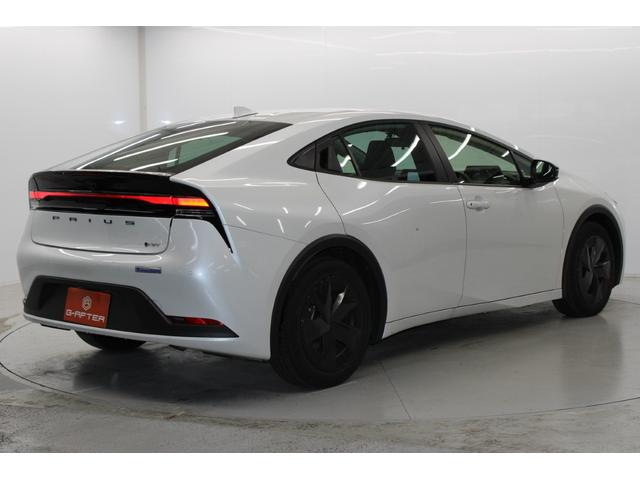 プリウス U 現行 禁煙車 純正8インチディスプレイオーディオ ビルトインETC2.0 トヨタセーフティセンス ブラインドスポットモニター アラウンドビューモニター ステアリングヒーター アダプティブクルコン(73枚目)