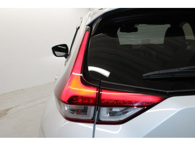 エクリプスクロスPHEV P 禁煙車 純正8インチナビ ETC アラウンドビューモニター アダプティブクルーズコントロール ブラインドスポットモニター シートヒーター ヘッドアップディスプレイ ステアリングヒーター 衝突軽減(17枚目)