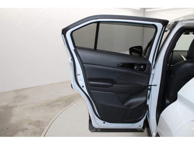 エクリプスクロスPHEV P 禁煙車 純正8インチナビ ETC アラウンドビューモニター アダプティブクルーズコントロール ブラインドスポットモニター シートヒーター ヘッドアップディスプレイ ステアリングヒーター 衝突軽減(26枚目)