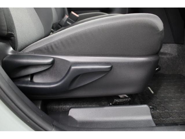 シエンタ ハイブリッドＸ　禁煙車　純正８インチディスプレイオーディオ　片側電動スライドドア　バックカメラ　レーダークルーズコントロール　オートハイビーム　衝突軽減ブレーキ　ＥＴＣ２．０　レーンアシスト　ＬＥＤヘッドライト（44枚目）