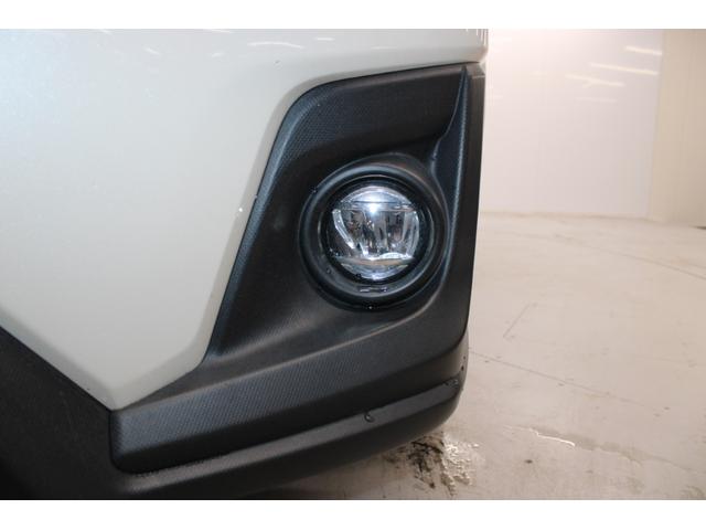 ＸＶ ２．０ｅ－Ｓ　アイサイト　禁煙車　革シートセット　シートヒーター　レーダークルコン　アイサイトセイフティプラス　ＢＳＭ　サイドカメラ　Ｃａｒｒｏｚｚｒｉａナビ　バックカメラ　障害物センサー　純正１８インチアルミ　ＥＴＣ（17枚目）