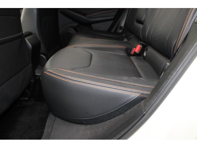 ＸＶ ２．０ｅ－Ｓ　アイサイト　禁煙車　革シートセット　シートヒーター　レーダークルコン　アイサイトセイフティプラス　ＢＳＭ　サイドカメラ　Ｃａｒｒｏｚｚｒｉａナビ　バックカメラ　障害物センサー　純正１８インチアルミ　ＥＴＣ（45枚目）