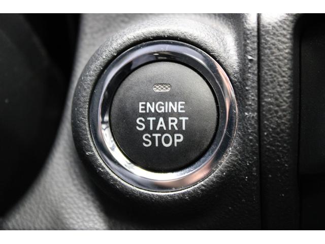 ＸＶ ２．０ｅ－Ｓ　アイサイト　禁煙車　革シートセット　シートヒーター　レーダークルコン　アイサイトセイフティプラス　ＢＳＭ　サイドカメラ　Ｃａｒｒｏｚｚｒｉａナビ　バックカメラ　障害物センサー　純正１８インチアルミ　ＥＴＣ（55枚目）