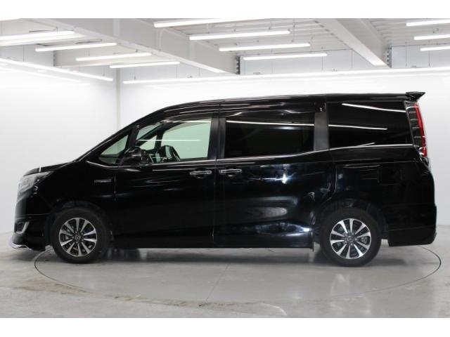 エスクァイア ハイブリッドXi 後期型 禁煙 ワンオーナー モデリスタエアロ ディスプレイオーディオ 10型後席モニター バックカメラ 片側電動スライドドア 衝突軽減ブレーキ クルーズコントロール シートヒーター LEDヘッドライト(13枚目)