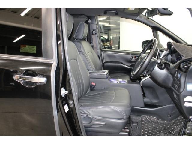 エスクァイア ハイブリッドXi 後期型 禁煙 ワンオーナー モデリスタエアロ ディスプレイオーディオ 10型後席モニター バックカメラ 片側電動スライドドア 衝突軽減ブレーキ クルーズコントロール シートヒーター LEDヘッドライト(32枚目)