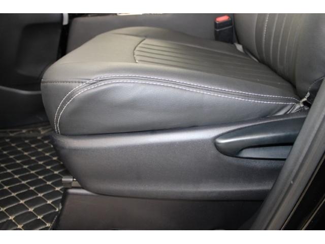 エスクァイア ハイブリッドXi 後期型 禁煙 ワンオーナー モデリスタエアロ ディスプレイオーディオ 10型後席モニター バックカメラ 片側電動スライドドア 衝突軽減ブレーキ クルーズコントロール シートヒーター LEDヘッドライト(44枚目)