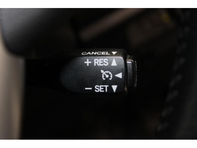 エスクァイア ハイブリッドXi 後期型 禁煙 ワンオーナー モデリスタエアロ ディスプレイオーディオ 10型後席モニター バックカメラ 片側電動スライドドア 衝突軽減ブレーキ クルーズコントロール シートヒーター LEDヘッドライト(67枚目)