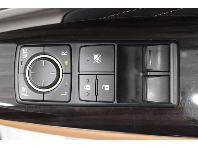 RC RC200t バージョンL 禁煙車 メーカー10.3型ナビ フルセグ バックカメラ 茶革シート BSM レーダークルーズ 衝突軽減ブレーキ シートエアコン レーンアシスト クリアランスナー 3眼LEDヘッドライト ETC2.0(34枚目)