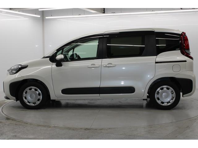 シエンタ ハイブリッドG 禁煙車 純正10.5型ナビ パラノミックビューモニター フルセグ コンフォートパッケージ 両側電動スライドドア シートヒーター レーダークルーズ ETC2.0 ブラインドスポットモニター 衝突軽減(9枚目)