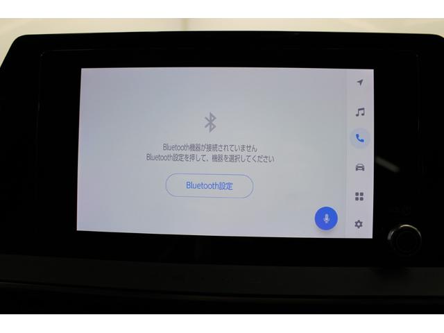 プリウス Ｕ　禁煙車　純正８インチディスプレイオーディオ　トヨタセーフティセンス　ブラインドスポットモニター　セカンダリーコリジョンブレーキ　ＥＴＣ２．０　ステアリングヒーター　シートヒーター　ドアミラーヒーター（3枚目）