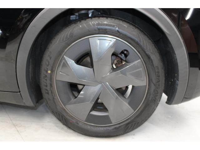 プリウス Ｕ　禁煙車　純正８インチディスプレイオーディオ　トヨタセーフティセンス　ブラインドスポットモニター　セカンダリーコリジョンブレーキ　ＥＴＣ２．０　ステアリングヒーター　シートヒーター　ドアミラーヒーター（23枚目）