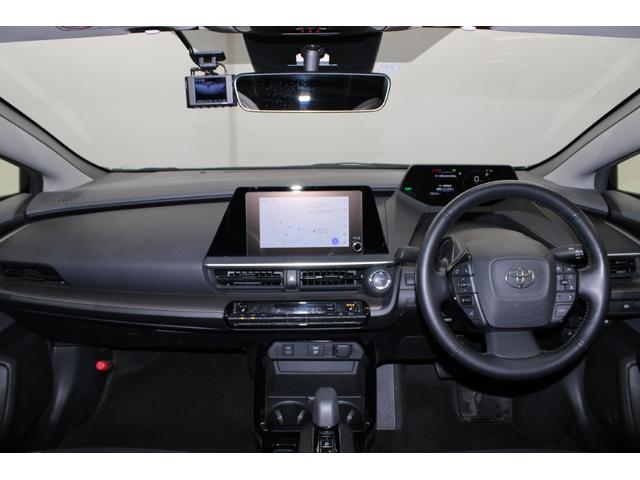 プリウス Ｕ　禁煙車　純正８インチディスプレイオーディオ　トヨタセーフティセンス　ブラインドスポットモニター　セカンダリーコリジョンブレーキ　ＥＴＣ２．０　ステアリングヒーター　シートヒーター　ドアミラーヒーター（47枚目）