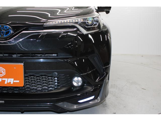 Ｃ－ＨＲ Ｇ　禁煙車　モデリスタフルエアロ　ＬＥＤヘッドランプ　バックカメラ　ＢＳＭ　衝突軽減　黒革シート　フルセグ　シートヒーター　クリアランスソナー　純正アルミホイール　レーンアシスト　ＥＴＣ　オートライト（12枚目）