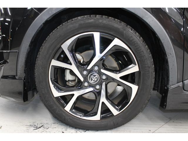 Ｃ－ＨＲ Ｇ　禁煙車　モデリスタフルエアロ　ＬＥＤヘッドランプ　バックカメラ　ＢＳＭ　衝突軽減　黒革シート　フルセグ　シートヒーター　クリアランスソナー　純正アルミホイール　レーンアシスト　ＥＴＣ　オートライト（17枚目）