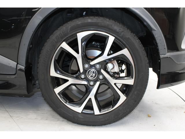 Ｃ－ＨＲ Ｇ　禁煙車　モデリスタフルエアロ　ＬＥＤヘッドランプ　バックカメラ　ＢＳＭ　衝突軽減　黒革シート　フルセグ　シートヒーター　クリアランスソナー　純正アルミホイール　レーンアシスト　ＥＴＣ　オートライト（18枚目）