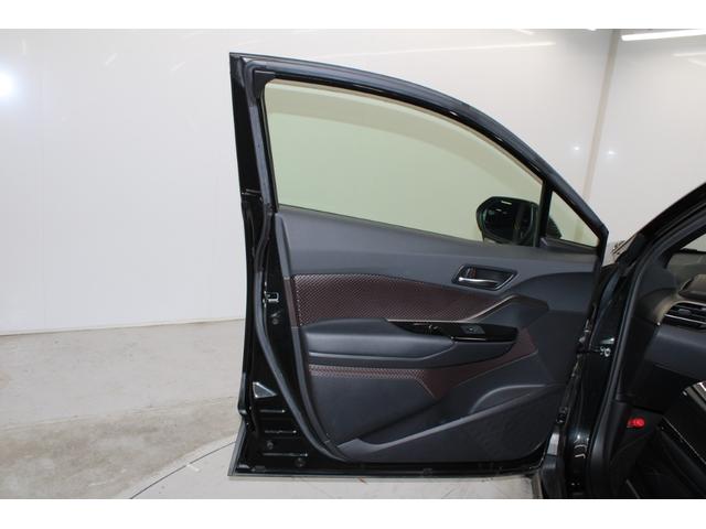 Ｃ－ＨＲ Ｇ　禁煙車　モデリスタフルエアロ　ＬＥＤヘッドランプ　バックカメラ　ＢＳＭ　衝突軽減　黒革シート　フルセグ　シートヒーター　クリアランスソナー　純正アルミホイール　レーンアシスト　ＥＴＣ　オートライト（37枚目）