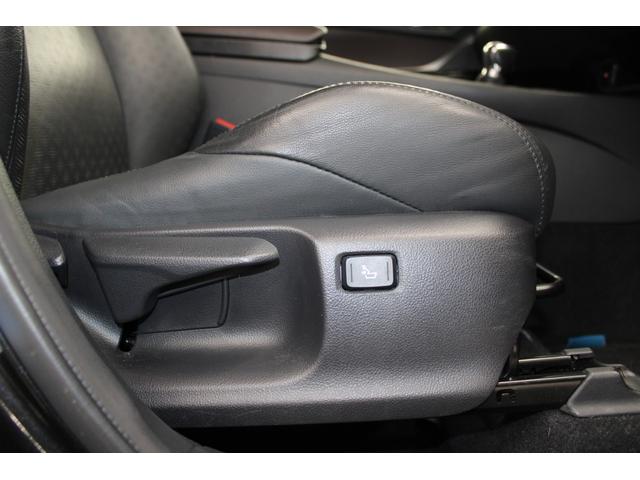 Ｃ－ＨＲ Ｇ　禁煙車　モデリスタフルエアロ　ＬＥＤヘッドランプ　バックカメラ　ＢＳＭ　衝突軽減　黒革シート　フルセグ　シートヒーター　クリアランスソナー　純正アルミホイール　レーンアシスト　ＥＴＣ　オートライト（47枚目）