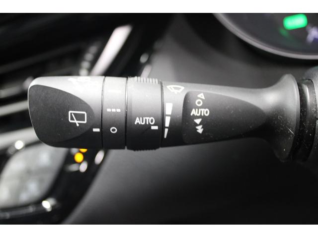 Ｃ－ＨＲ Ｇ　禁煙車　モデリスタフルエアロ　ＬＥＤヘッドランプ　バックカメラ　ＢＳＭ　衝突軽減　黒革シート　フルセグ　シートヒーター　クリアランスソナー　純正アルミホイール　レーンアシスト　ＥＴＣ　オートライト（53枚目）